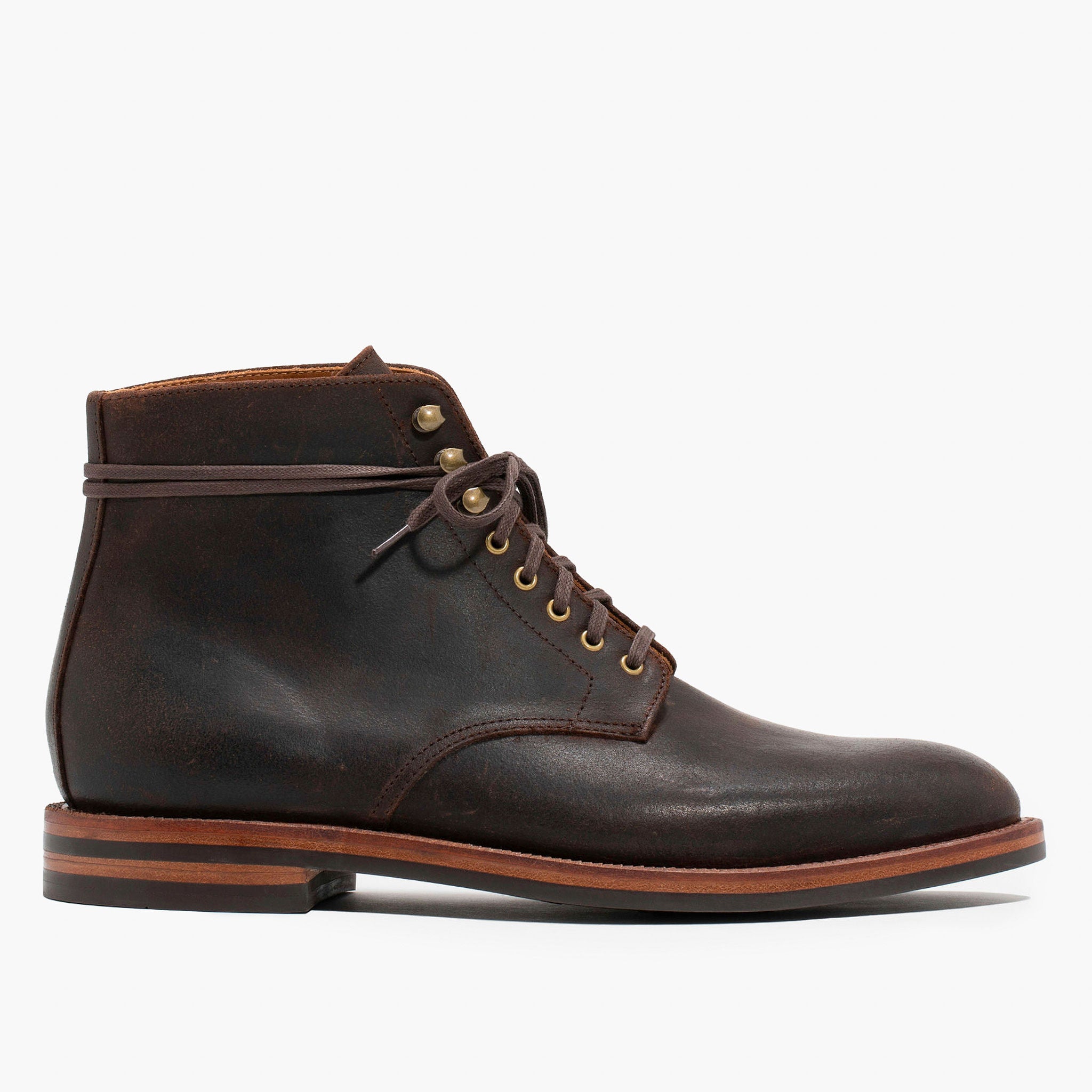 Grant E One’s Edward Boot Tobacco Waxed Commander