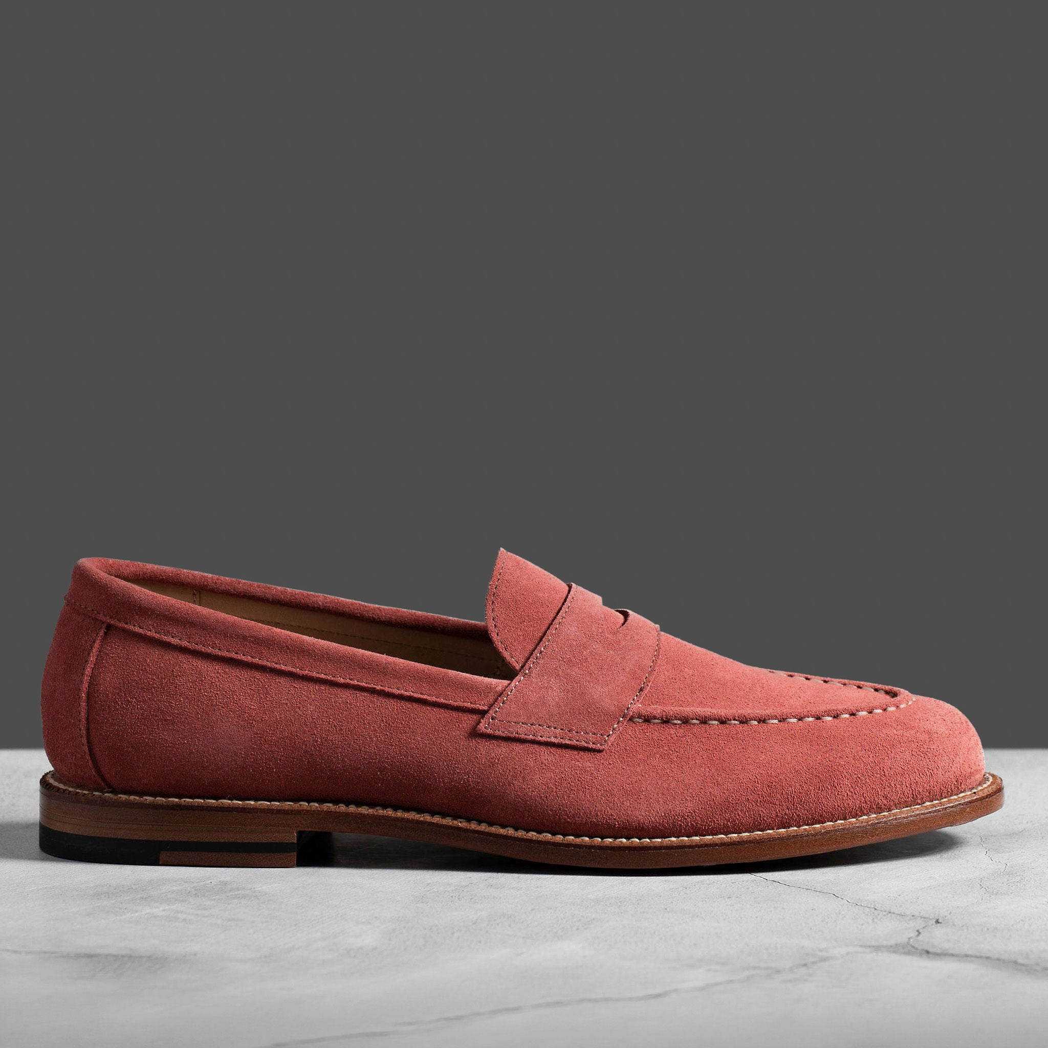 Traveler Penny Coral Suede