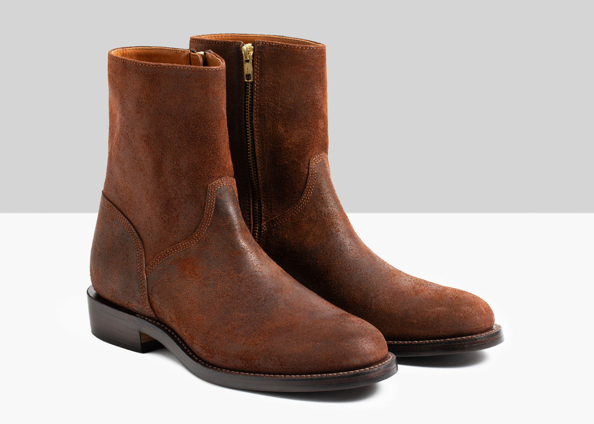 Elias Side-Zip Dark Oak Roughout