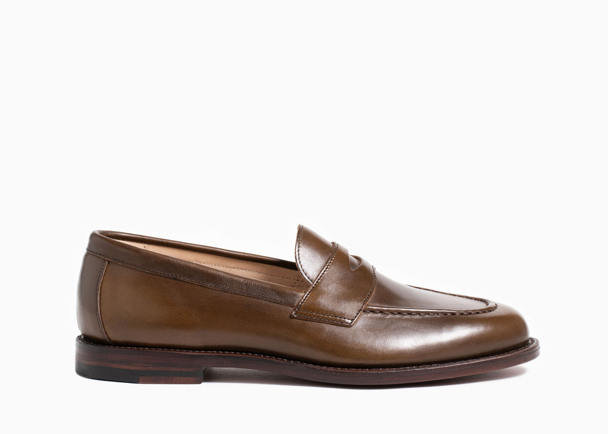 ?? GOOD MAN ?? MEN\'S FLATS LOAFERS 16 Best Loafers for Men 2026, According to GQ Style Editors | GQ main image 2