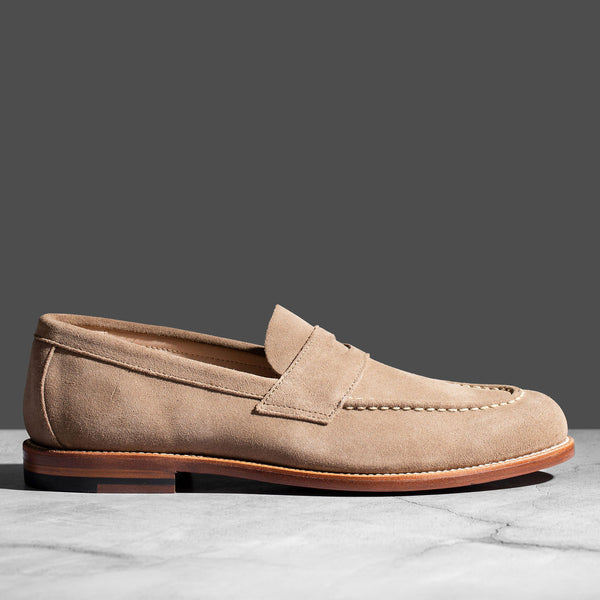 Unlined Traveler Penny Sand Suede display picture 3