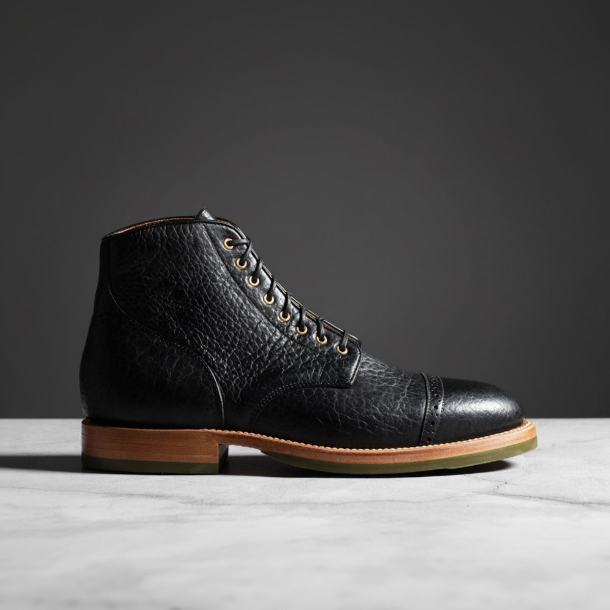 Garrison Boot Black Bison